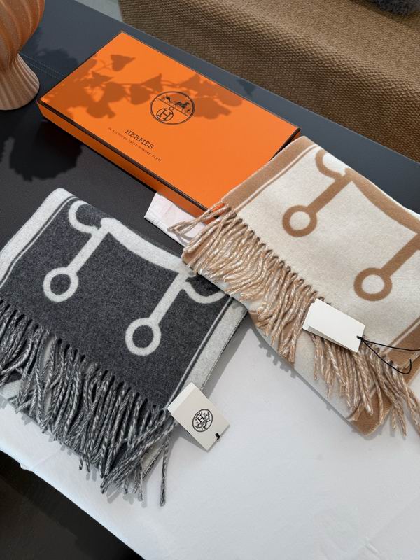 Hermes scarf 32X180cm E123041